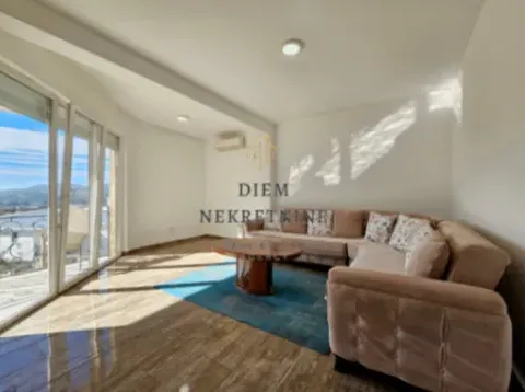 Rent, three bedroom apartment, 150m², Stari Bar, Bar - image 11