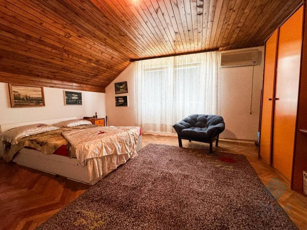 Prodaja, kuća, 210m², Masline, Podgorica