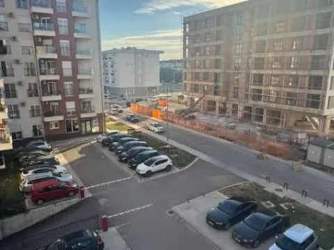 Izdavanje, dvosoban stan, 62m², Stari Aerodrom, Podgorica - image 8