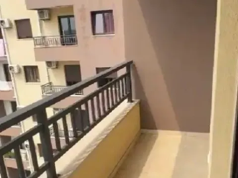 Sale, two bedroom apartment, 75m², Lazi, Budva - image 2