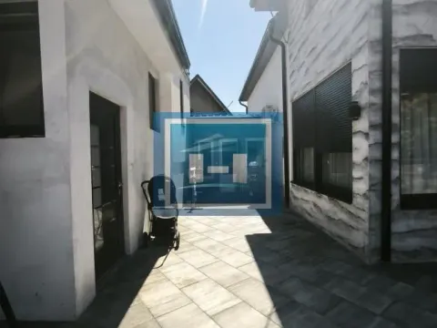 Prodaja, kuća, 528m², Centar, Ćuprija - image 20