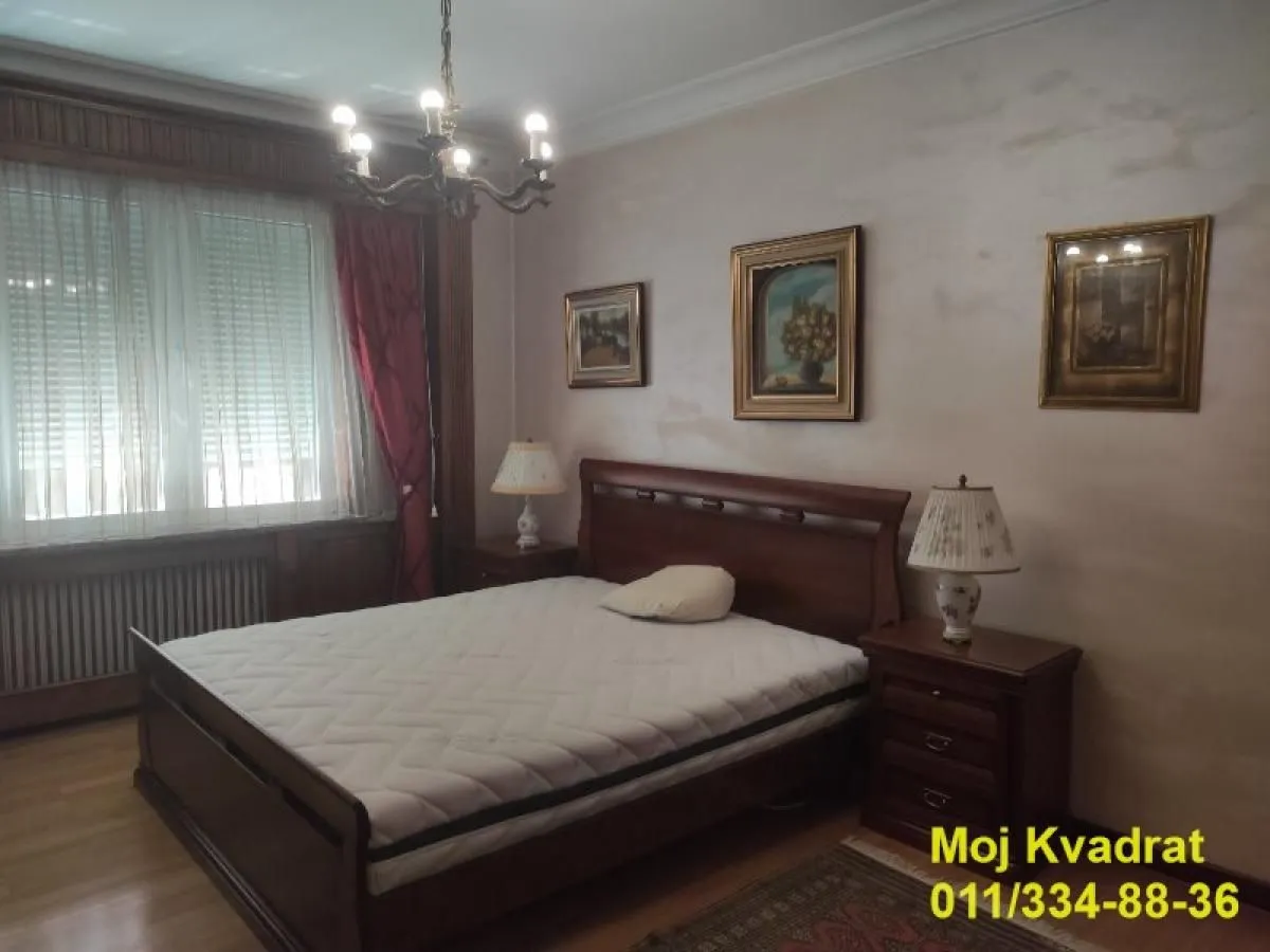 Izdavanje, dvosoban stan, 80m², Stari Grad, Beograd