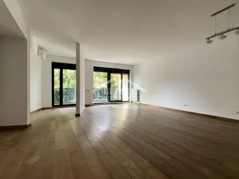 Prodaja, trosoban stan, 83m², Kalenić Pijaca, Vračar Sve Podlokacije - image 2