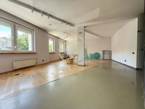 Sale, office space, 254m², Centar, Novi Sad - image 11