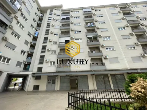 Izdavanje, poslovni prostor, 100m², Zabjelo, Podgorica - image 4