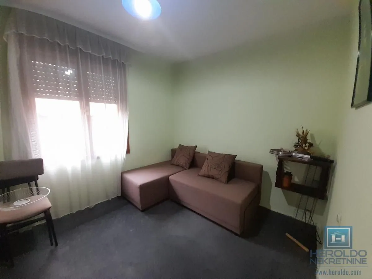 Prodaja, kuća, 140m², Centar, Ćuprija