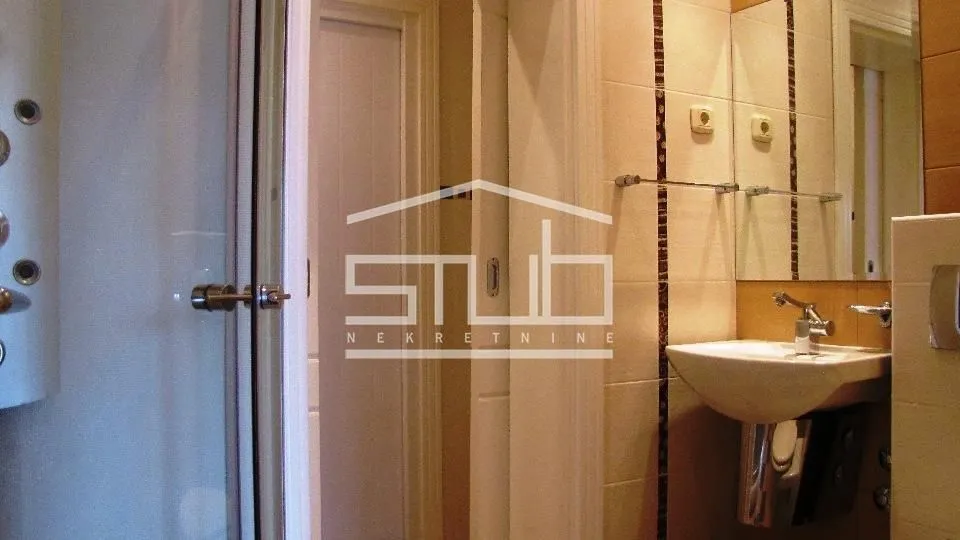 Sale, house, 215m², Savski Venac, Beograd