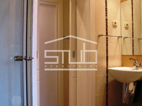 Sale, house, 215m², Savski Venac, Beograd - image 16