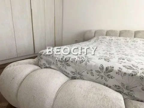 Izdavanje, trosoban stan, 78m², Centar, Novi Sad - image 6