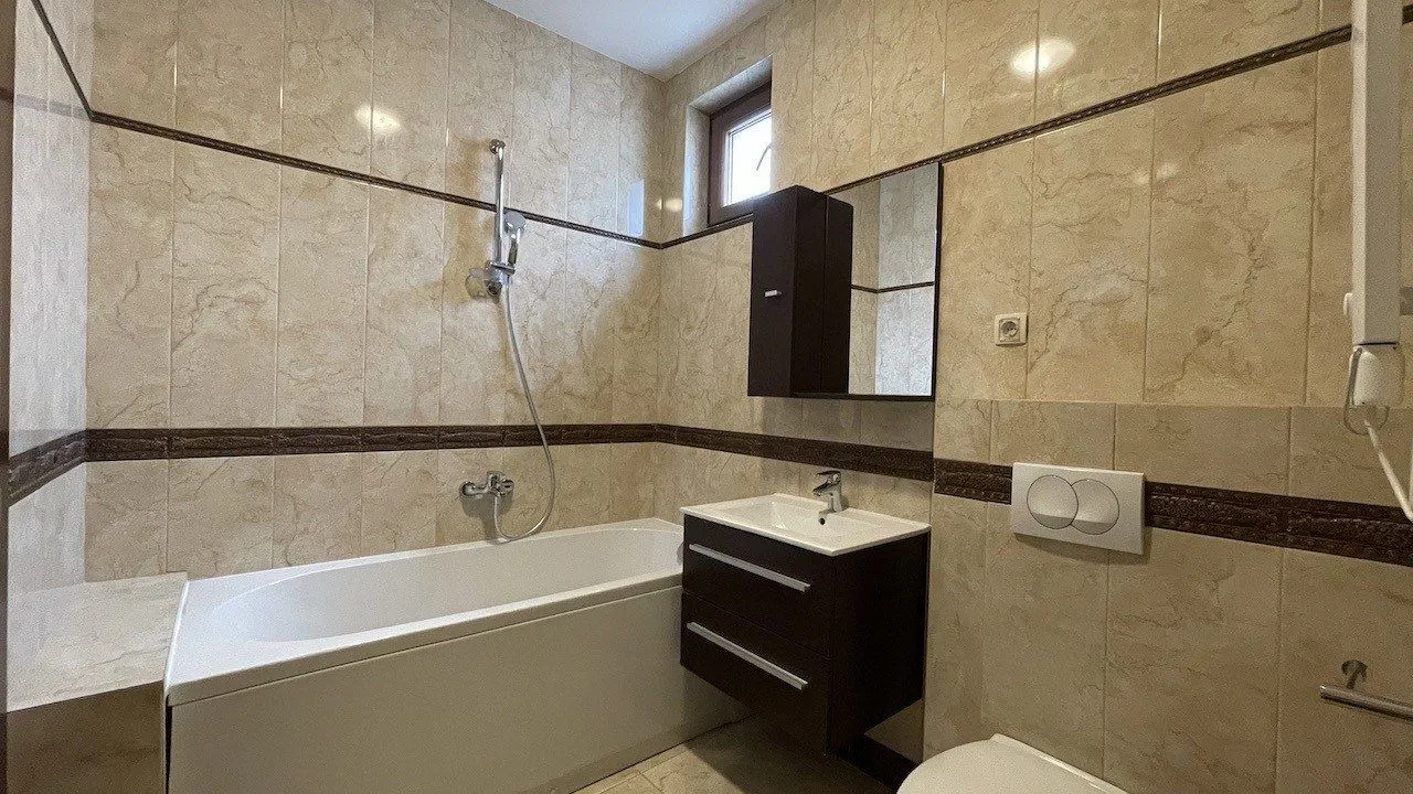 Prodaja, stan, 120m², Kamenovo, Budva
