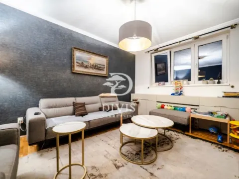 Sale, four bedroom apartment, 89m², Neimar, Vračar Sve Podlokacije