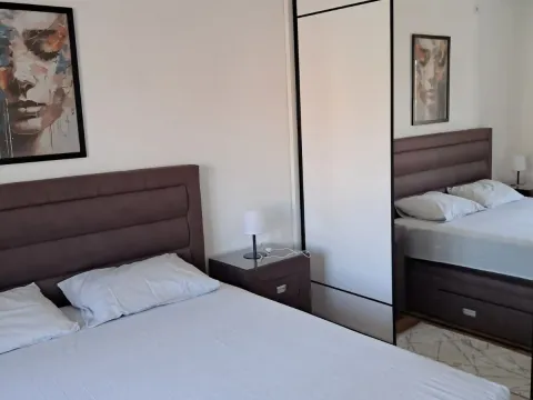 Izdavanje, jednosoban stan, 68m², Centar, Podgorica - image 6