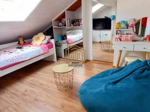 Prodaja, četvorosoban stan, 127m², Vezirov Most, Podgorica - image 2