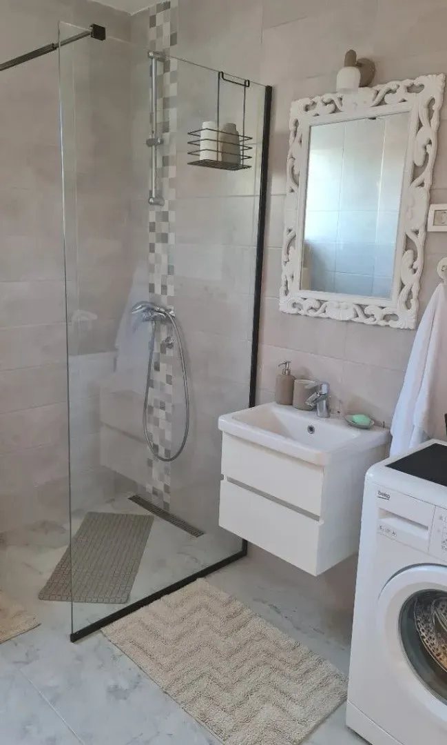 Rent, one bedroom apartment, 48m², Cetinje, Crna Gora