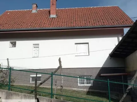 Prodaja, kuća, 148m², Lučani, Srbija - image 10