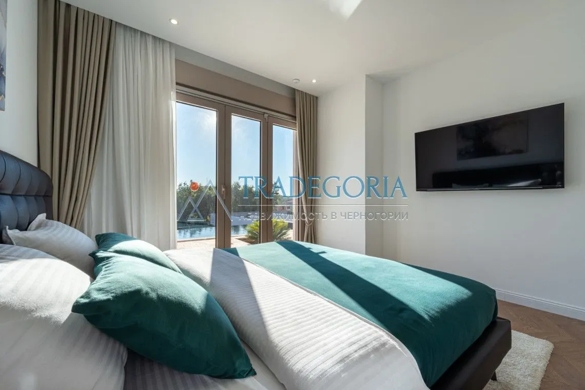 Prodaja, kuća, 290m², Krimovica, Kotor