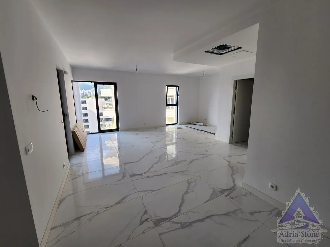 Sale, four bedroom apartment, 146m², Rafailovići, Budva