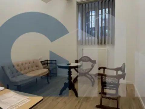 Prodaja, četvorosoban stan, 84m², Stari Grad, Beograd - image 5