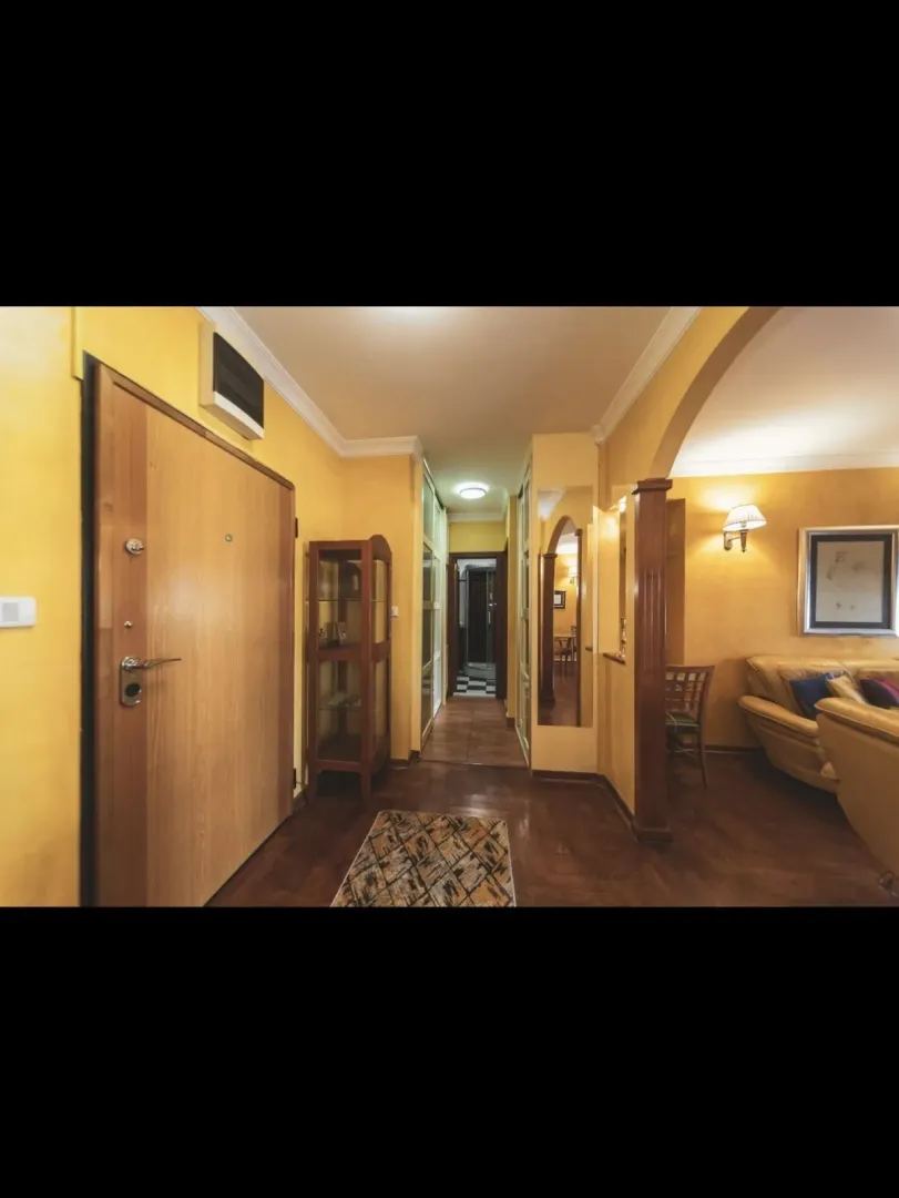 Izdavanje, dvosoban stan, 64m², Preko Morače, Podgorica