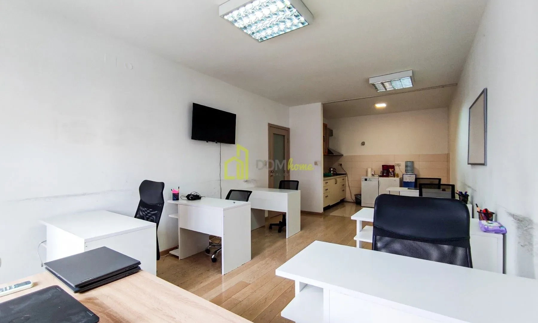 Rent, office space, 75m², City Kvart, Podgorica
