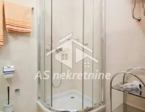 Rent, two bedroom apartment, 55m², Stari Grad, Beograd - image 10