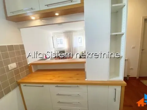 Izdavanje, stan, 60m², Lekino Brdo, Voždovac Sve Podlokacije - image 4