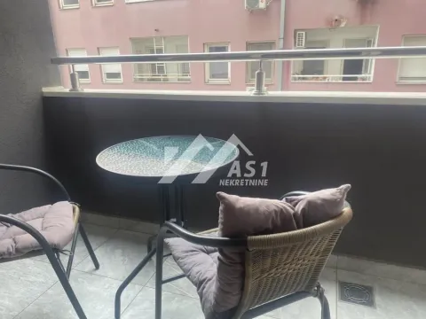 Izdavanje, jednosoban stan, 32m², Bulevar Oslobodjenja, Novi Sad Sve Podlokacije - image 10
