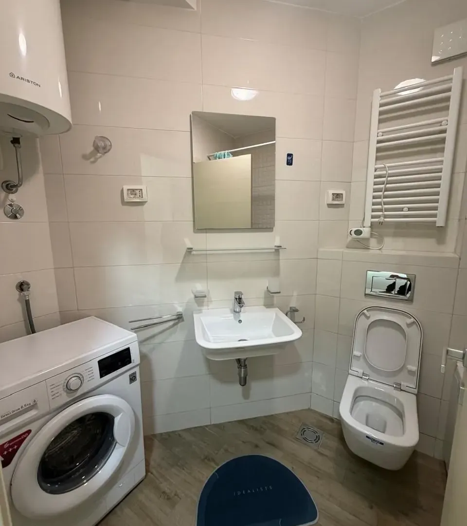 Izdavanje, dvosoban stan, 75m², Zagorič, Podgorica