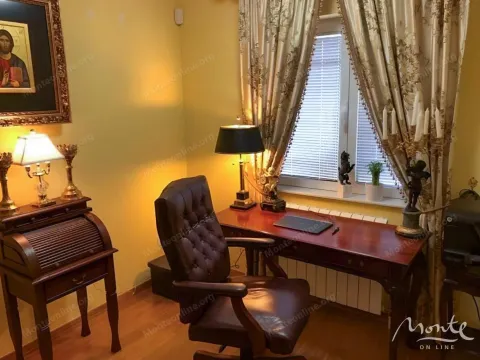 Sale, house, 190m², Kotor, Crna Gora - image 9