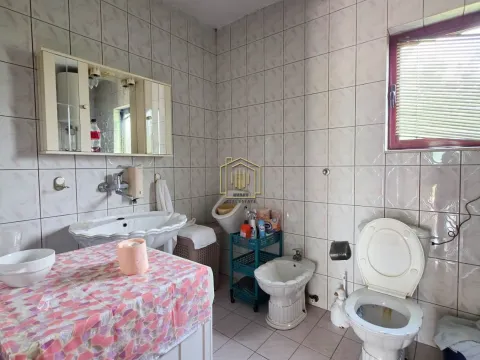 Sale, house, 200m², Grlić, Danilovgrad - image 20