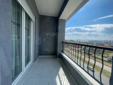 Izdavanje, jednosoban stan, 50m², Stari Aerodrom, Podgorica - image 8