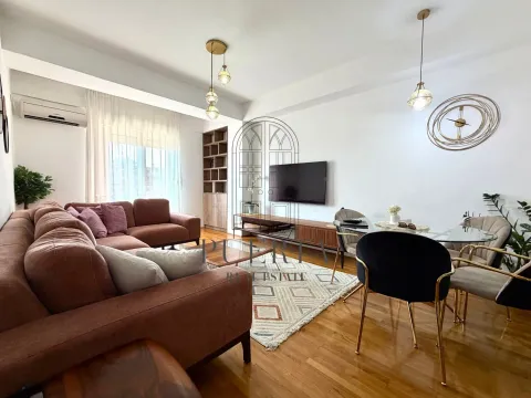 Rent, two bedroom apartment, 78m², City Kvart, Podgorica - image 8