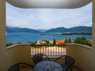 Rent, two bedroom apartment, 55m², Radovići, Tivat - image 1