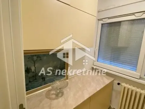 Izdavanje, četvorosoban stan, 83m², Voždovac Sve Podlokacije, Beograd - image 10