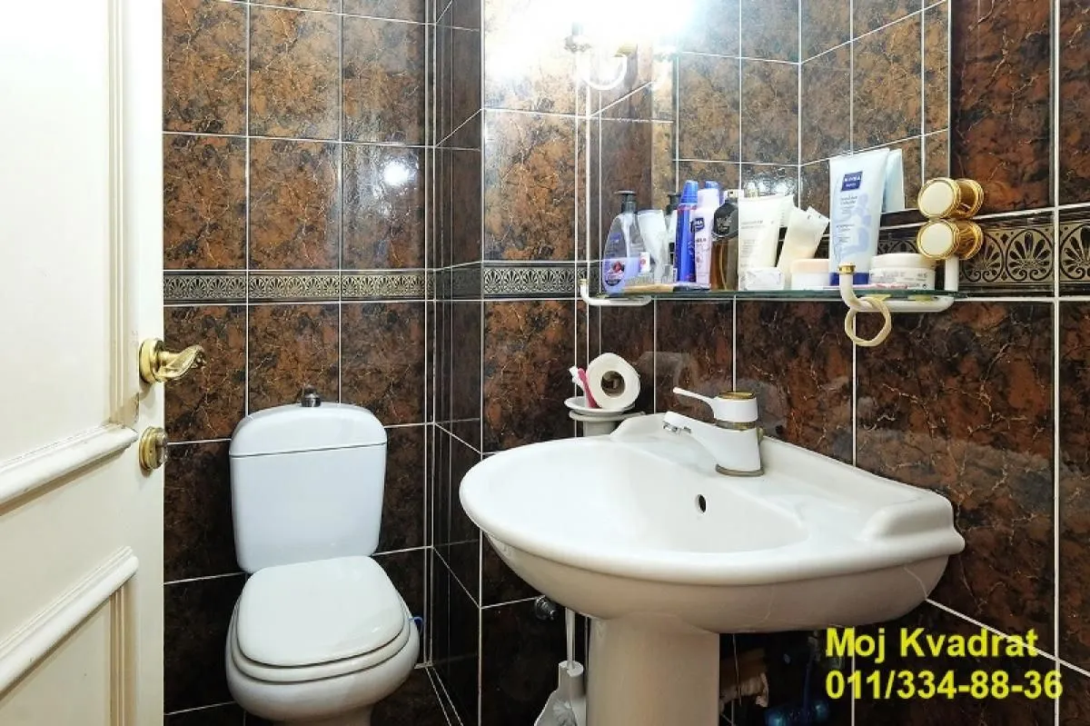Sale, house, 250m², Brace Jerković, Voždovac Sve Podlokacije