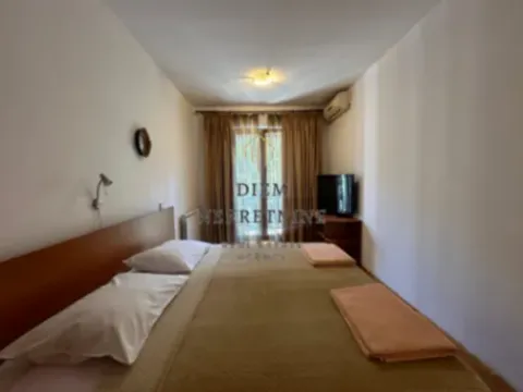 Izdavanje, dvosoban stan, 75m², Podgorica, Crna Gora - image 4