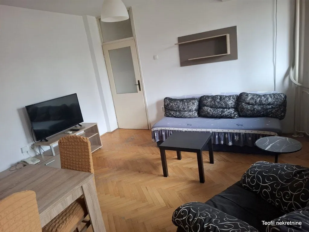 Izdavanje, dvosoban stan, 67m², Novi Beograd Blok 37, Novi Beograd Sve Podlokacije
