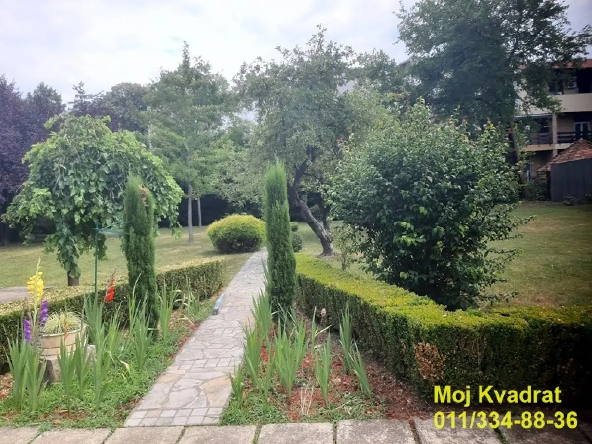 Rent, house, 270m², Savski Venac, Beograd