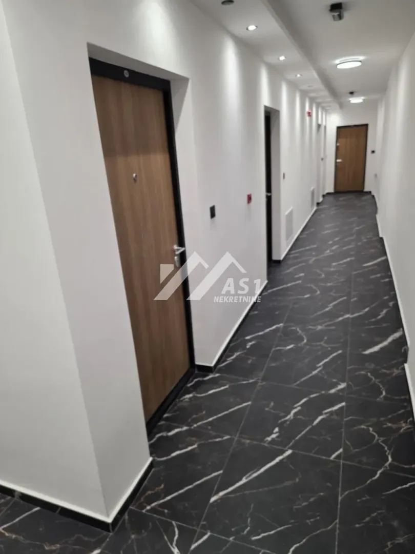 Prodaja, trosoban stan, 68m², Stari Majur, Petrovaradin