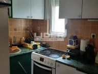 Sale, four bedroom apartment, 87m², Zemun Centar, Zemun Sve Podlokacije - image 6