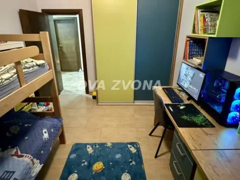 Sale, house, 250m², Adice, Novi Sad Sve Podlokacije - image 7