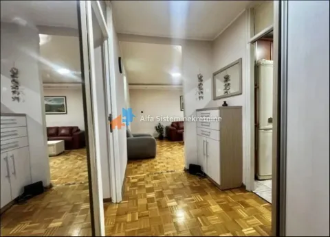 Izdavanje, trosoban stan, 84m², Lion, Zvezdara Sve Podlokacije - image 7