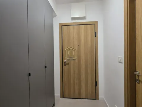 Izdavanje, jednosoban stan, 600m², New City, Podgorica - image 3