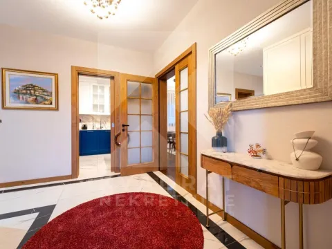 Izdavanje, kuća, 166m², Tološi, Podgorica - image 8