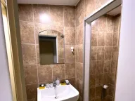 Izdavanje, poslovni prostor, 84m², Preko Morače, Podgorica - image 9