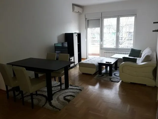 Izdavanje, dvosoban stan, 60m², Lion, Zvezdara Sve Podlokacije
