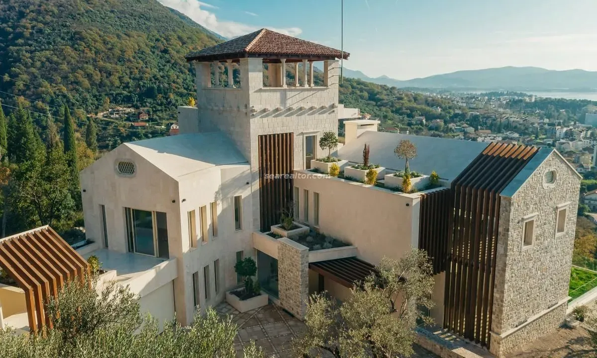 Sale, house, 1400m², Gornja Lastva, Tivat