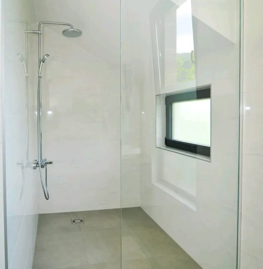 Prodaja, dvosoban stan, 80m², Tivat, Crna Gora