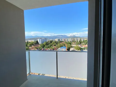 Rent, one bedroom apartment, 50m², Zabjelo, Podgorica - image 9