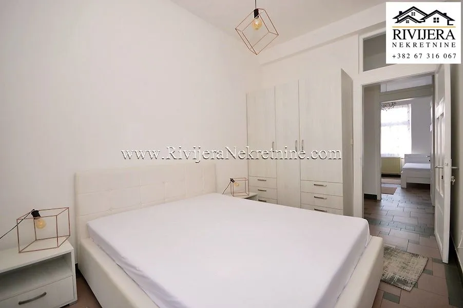 Prodaja, kuća, 90m², Centar, Herceg Novi